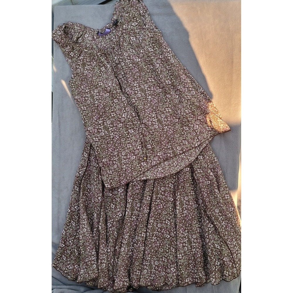 CONTEXT  Size 6p  100% Silk Floral Print Crinkle Fabric  Blouse & Skirt. C13